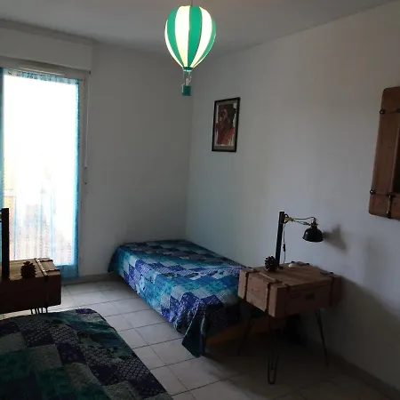 Les Manades Apartment Aigues-Mortes Exterior photo