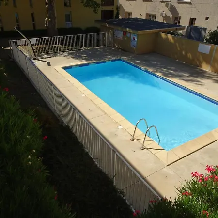 Les Manades Apartment Aigues-Mortes Exterior photo