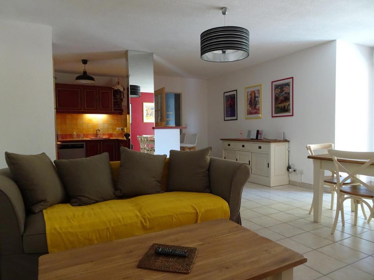 Les Manades Apartment